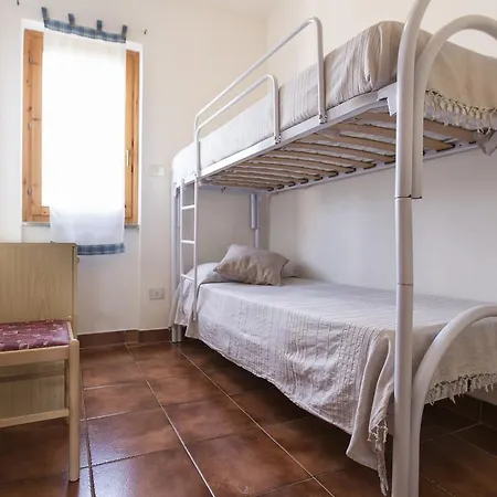 Mirti 13e Hébergement de vacances